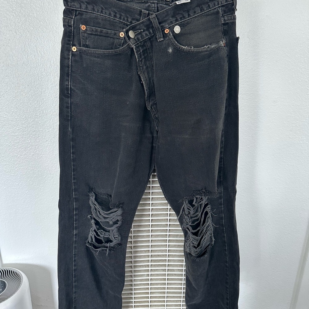 Levi's Dark Gray Regular Fit Jeans